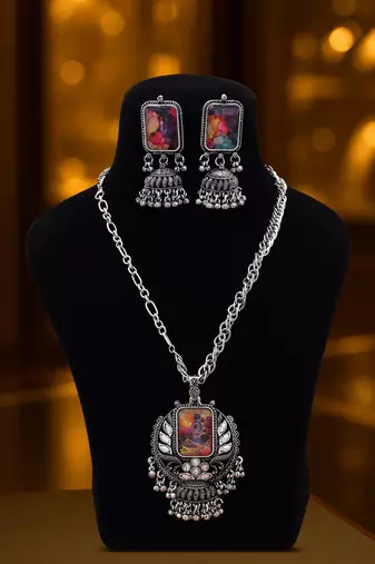 Dazzling festive multi color mirror work oxidised necklace for sangeet partywear