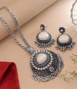 Fine polish silver color oxidised necklace set tailored for evening festive functions