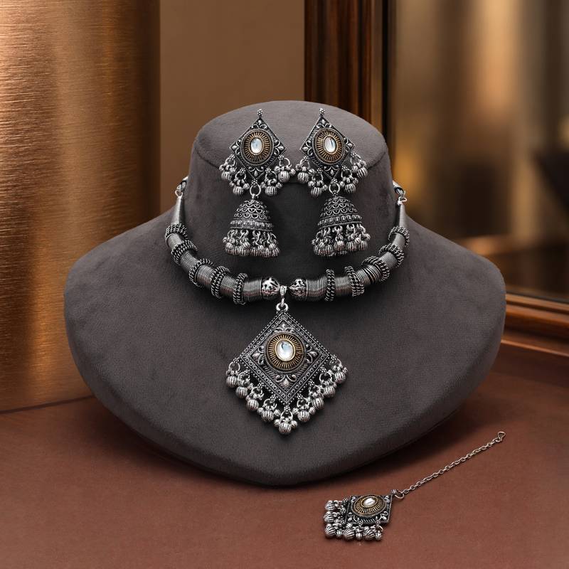 Stylish two tone color dual tone oxidised necklace set for cultural partywear