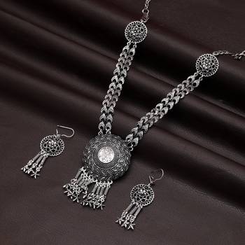 Classic antique silver color oxidised necklace set designed for contemporary ethnic wear 1