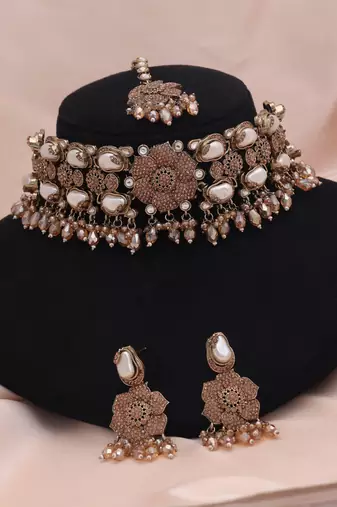 Opulent polish gold color turkish kundan necklace set for royal wedding ceremonies