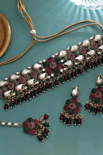 Traditional maroon & green color turkish kundan necklace set designed for festive wear