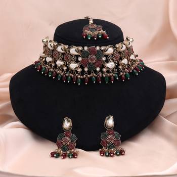 Traditional maroon & green color turkish kundan necklace set designed for festive wear 2