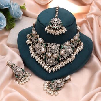 Pure crystal white color turkish kundan necklace set for formal evening outfits 1