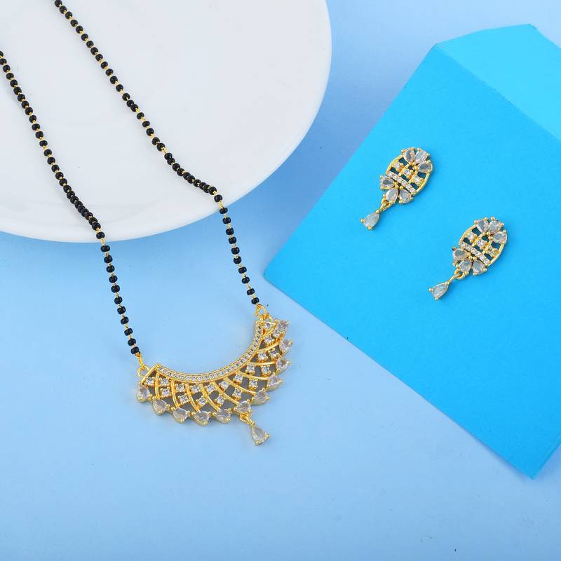 Lustrous sheen gold color american diamond mangalsutra crafted for wedding wear