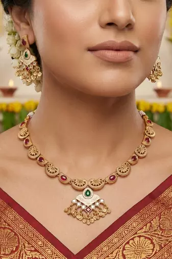 Dual tone maroon & green color matte gold necklace set with dangle earrings