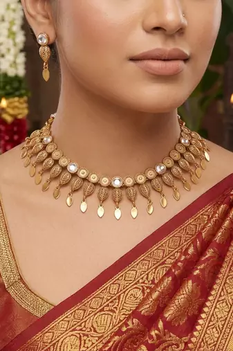 Classic pure white color matte gold necklace set with graceful dangle earrings