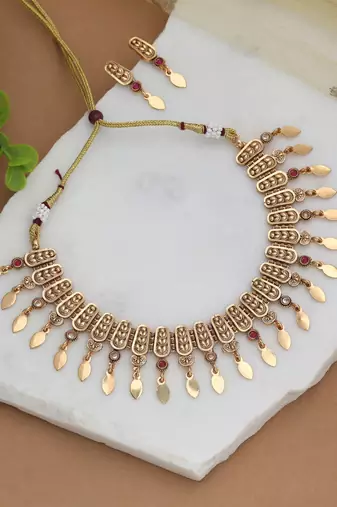 Lovely pink & white color matte gold necklace set featuring drop earrings