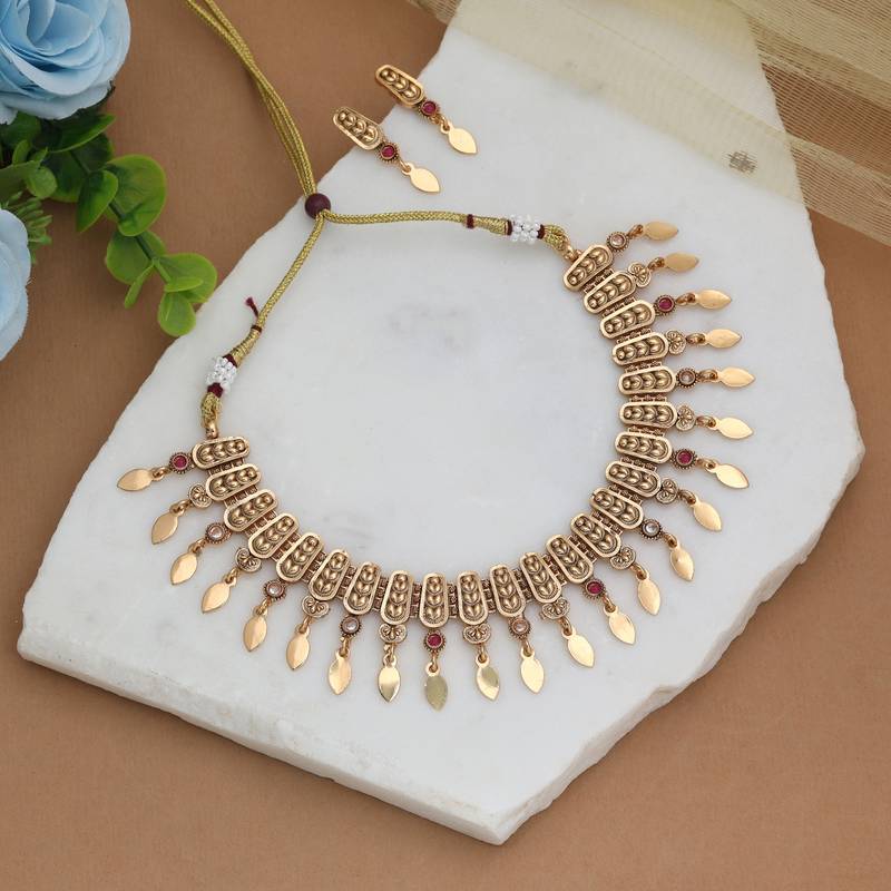 Lovely pink & white color matte gold necklace set featuring drop earrings