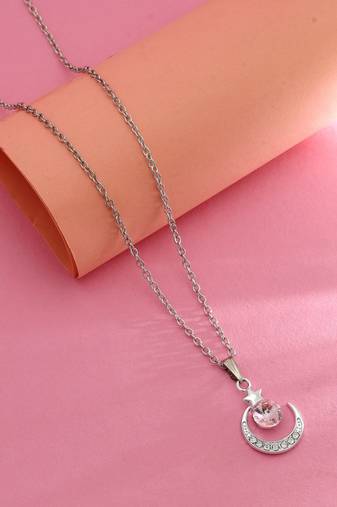 Soft powder light pink color anti tarnish necklace designed for delicate styling