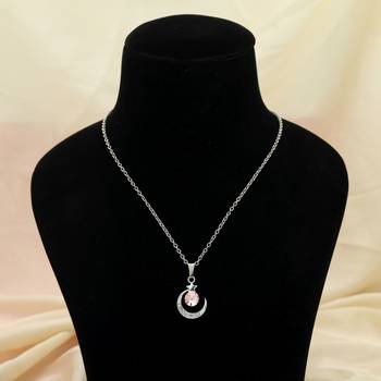 Soft powder light pink color anti tarnish necklace designed for delicate styling 2