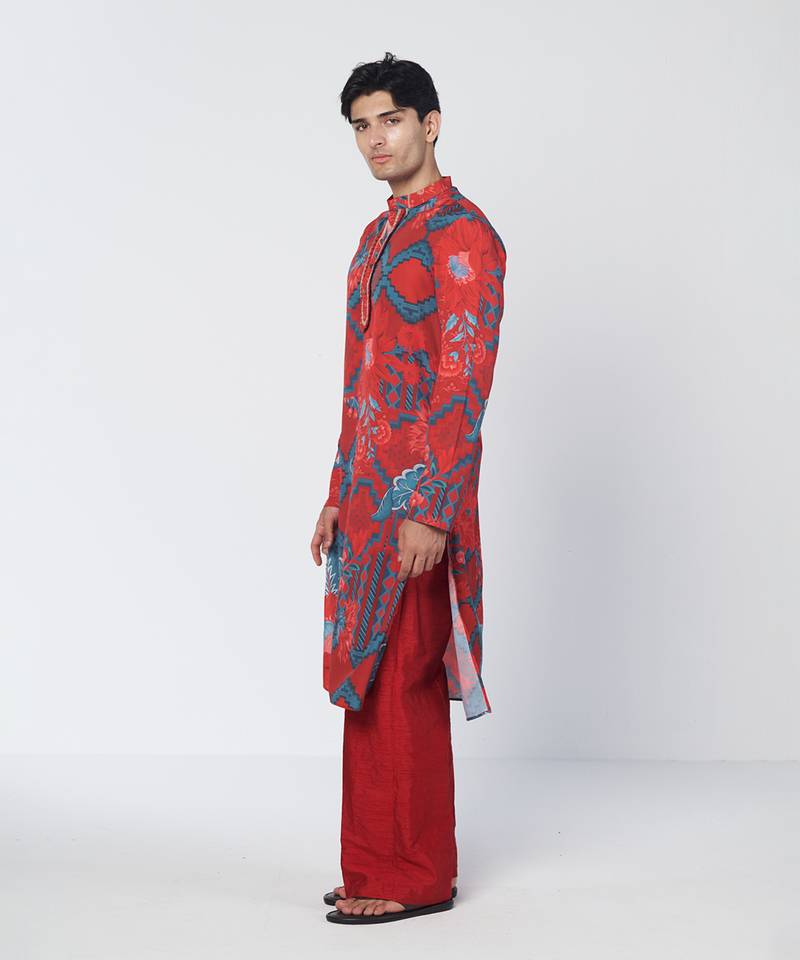 Tabasco red floral printed crepe kurta pant with dupatta stole