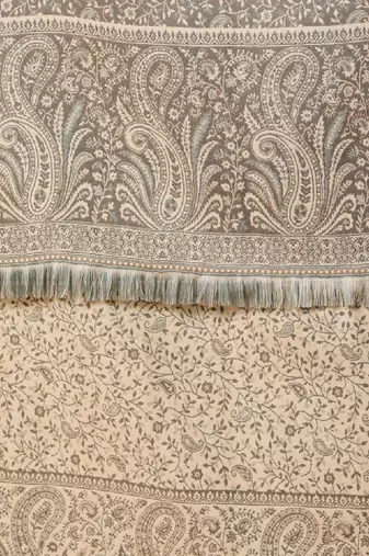 Men floral woven design shawl