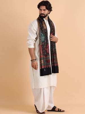 Paisley woven design shawl 3