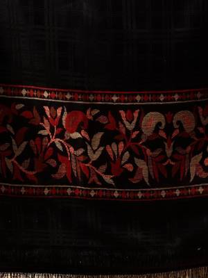 Floral woven design acrylic & wool shawl 2