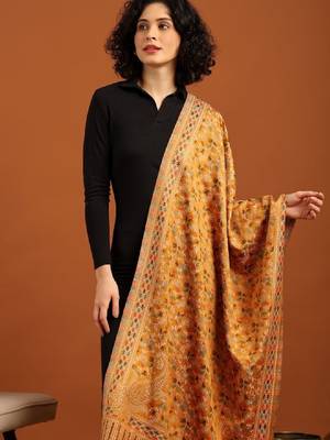 Women ethnic kashmiri kani design shawl with fringed border 3