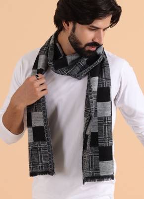 Men patterned reversible woolen muffler 4
