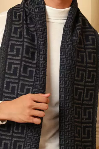 Men self design mufflers