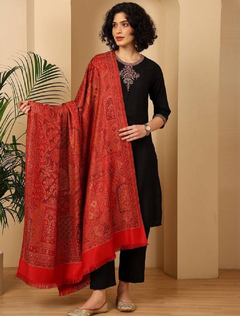 Ethnic motifs woven design shawl