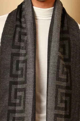 Men self design geometric pattern soft woolen muffler