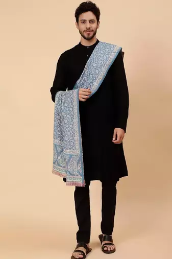 Men floral woven design woollen shawl