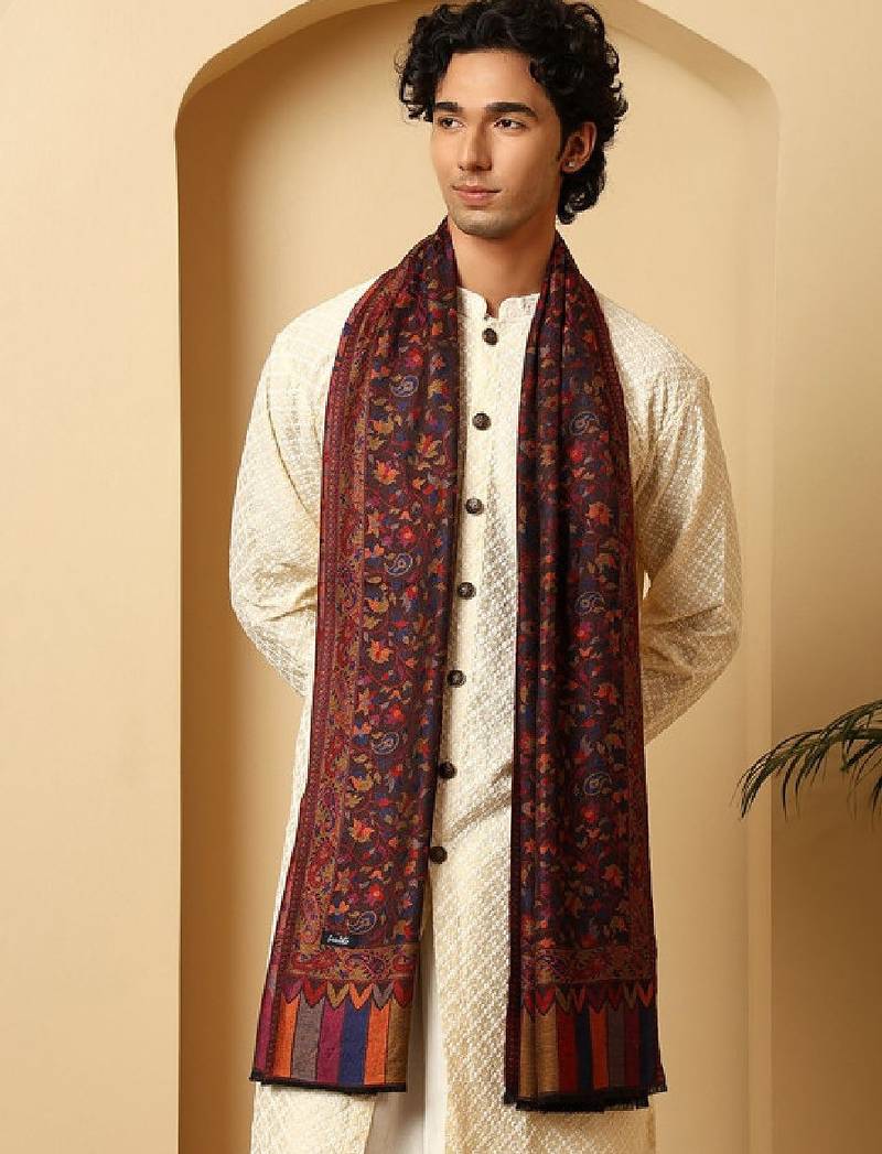 Men woven design floral stole