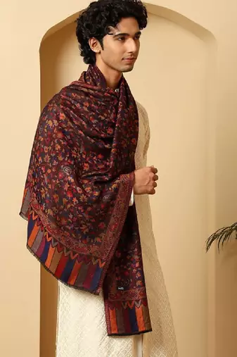 Men woven design floral stole