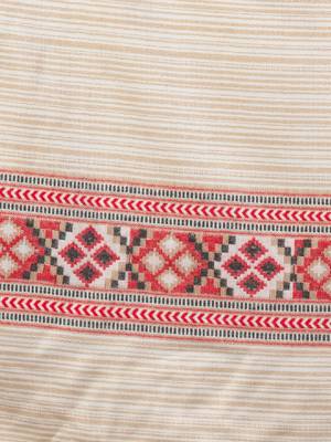 Woven design shawl 4