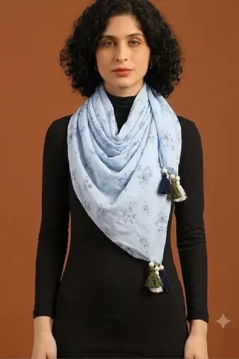 Women printed scarf