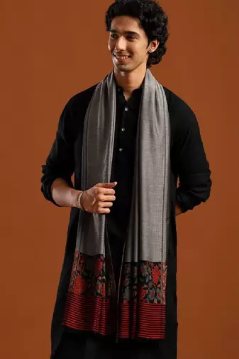 Floral woven design shawl