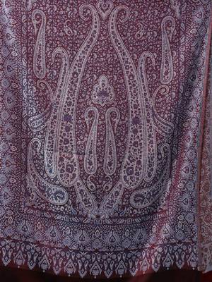 Paisley woven design shawl 4