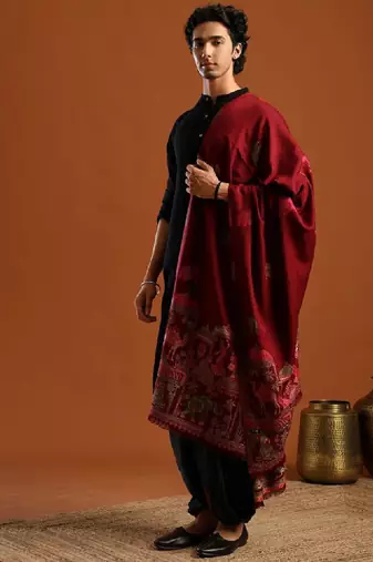Ethnic motifs woven design zari shawl