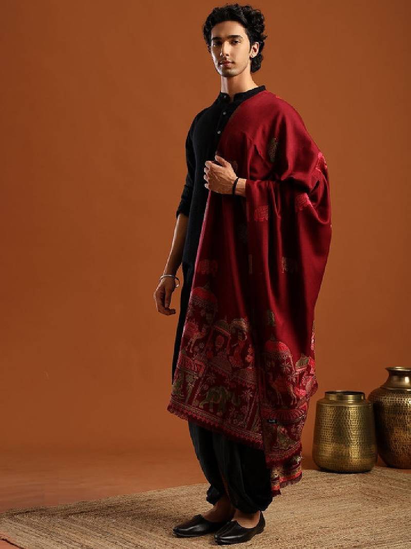 Ethnic motifs woven design zari shawl