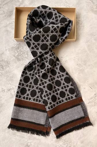 Men patterned acrylic mufflers