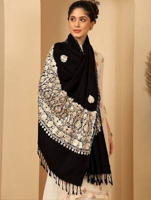 Floral embroidered woolen shawl 4