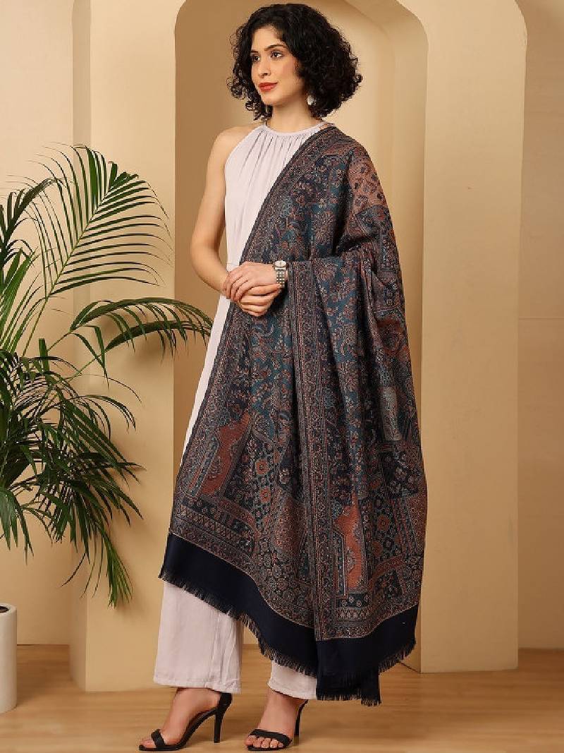 Ethnic motifs woven design shawl