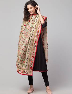 Floral embroidered dupatta with phulkari 3