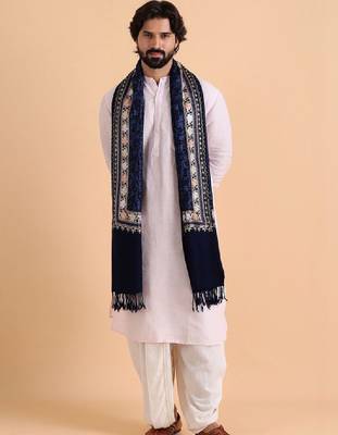 Floral embroidered woolen shawl 4