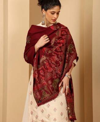 Women ethnic motifs woven design shawl 3