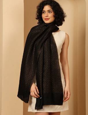 Women woven design reversible zari weave pashmina stole 2