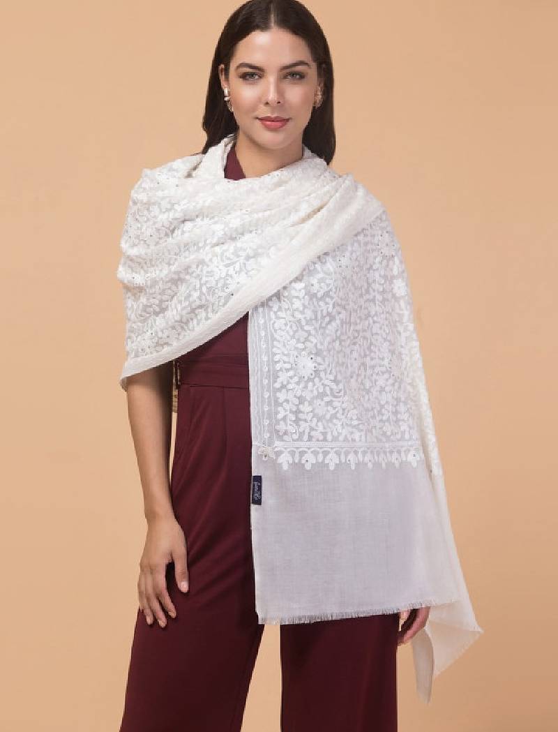 Women pure wool kashmiri embroidered shawl