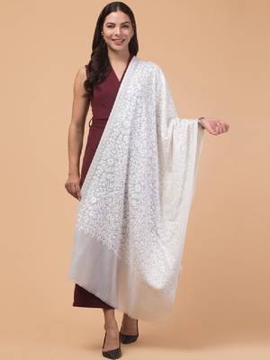 Women pure wool kashmiri embroidered shawl 3