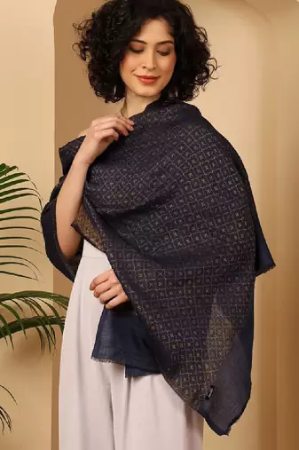 Reversible woven design pashmina stole