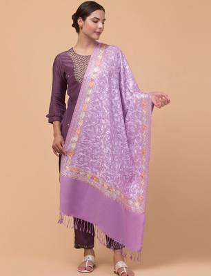 Floral aari embroidered acrylic woollen shawl 1