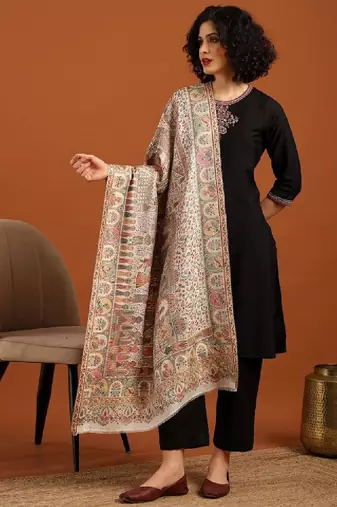 Paisley woven design soft bamboo stole with tasselled border