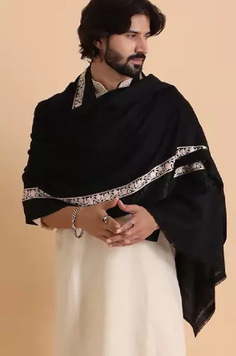 Men embroidered stole