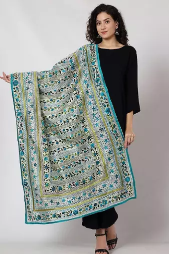 Embroidered dupatta with kantha work