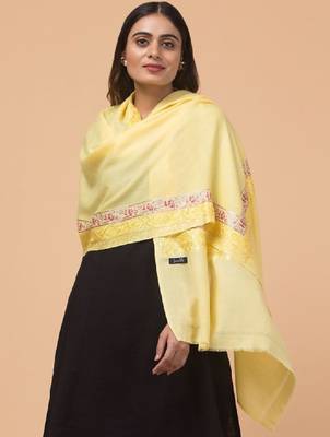 Floral embroidered woollen shawl 2