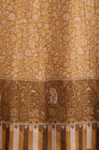 Floral woven design shawl