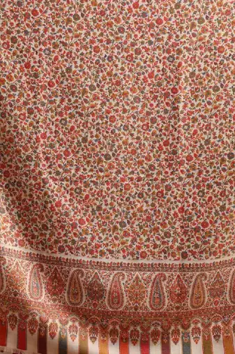 Paisley printed shawl